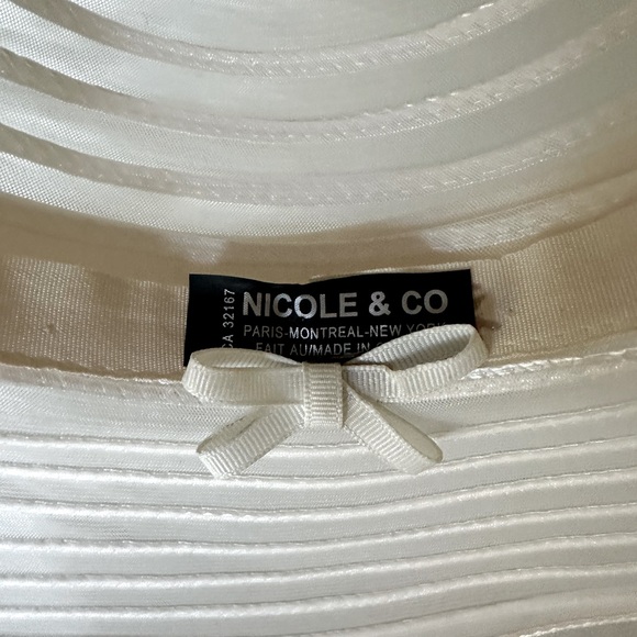 Nicole & Co Derby Hat with silk accents - Picture 5 of 7